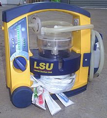 دستگاه ساکشن (به انگلیسی: Suction)